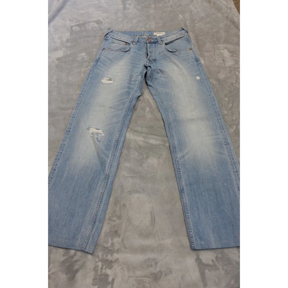 H&M Men's Sz 32X28 &Bragg Straight Leg‎ Fitted Waist Button Fly Light Wash Jeans
